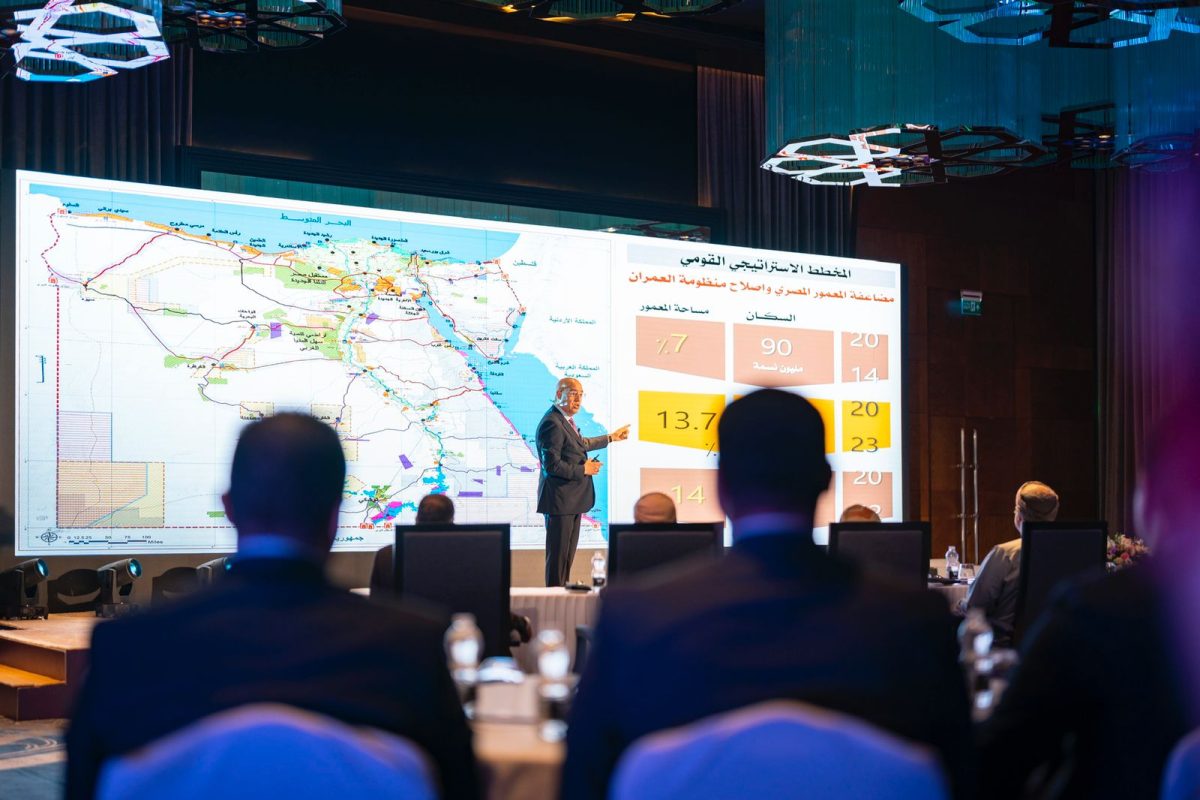 14E88F02-F5AF-4BA9-A033-5237619AE78D