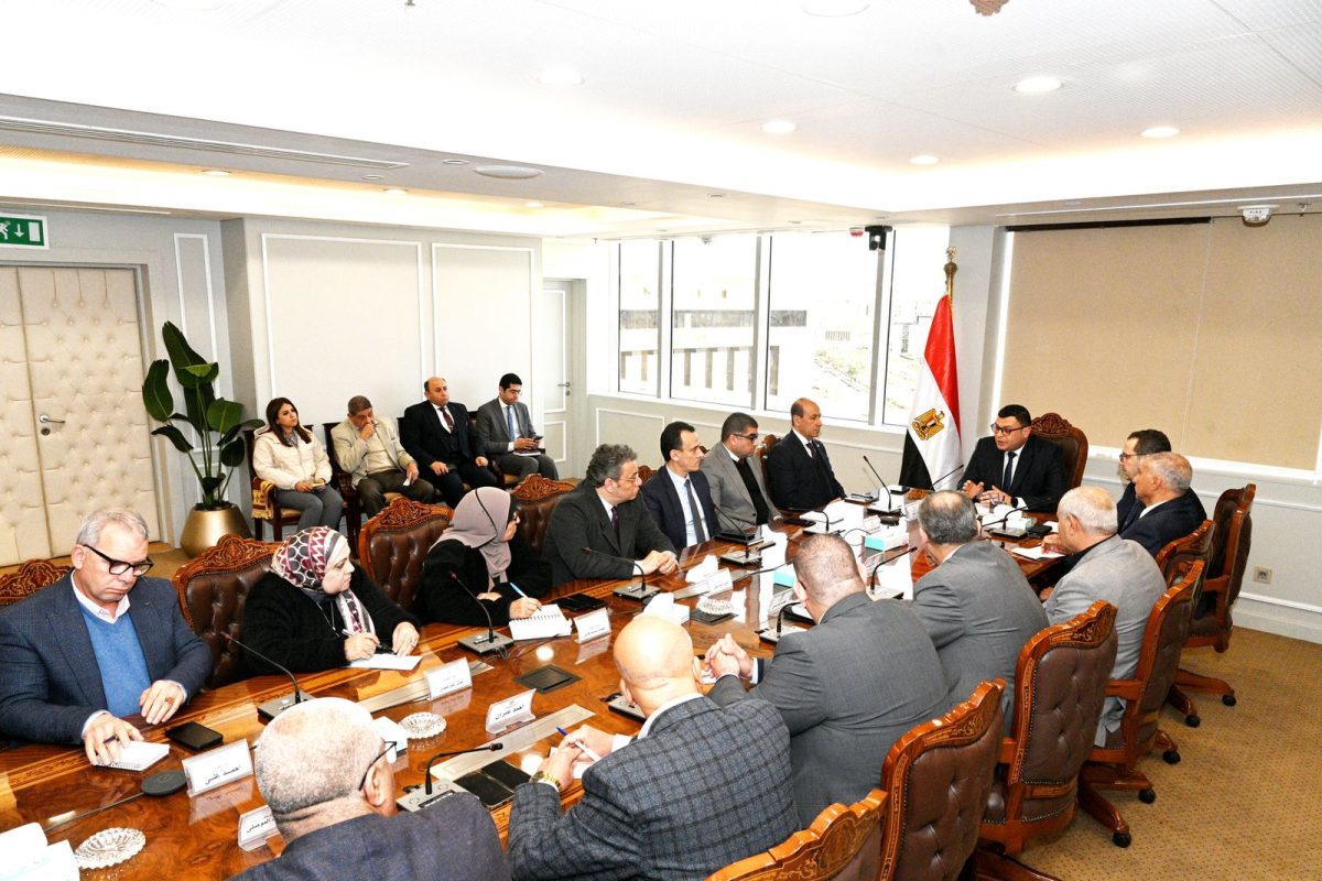 f9bc1562-3a0a-4e2a-8d74-f8fbf4e4808e