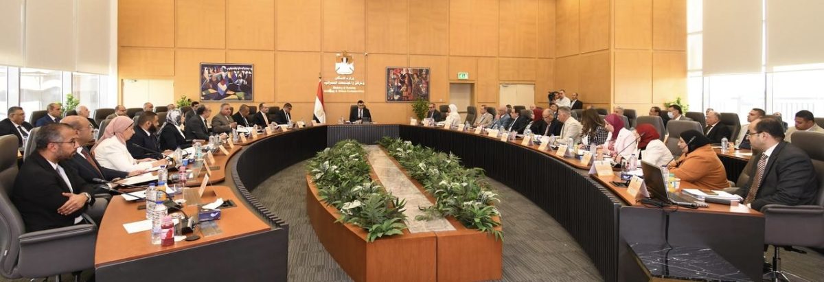 98491da3-46d0-42d7-9884-f8c1ee9fff77